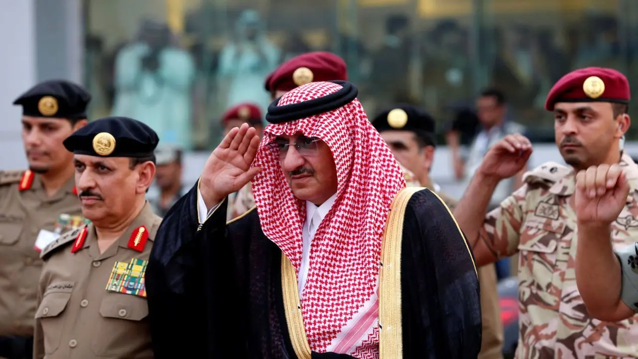 ولیعهد سابق عربستان بعد از چند ماه برای اولین بار دیده شد