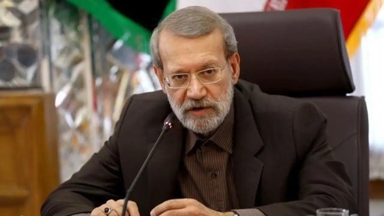 تشکیل فراکسیون منصرفین انتخابات مجلس به ریاست علی لاریجانی کذب است