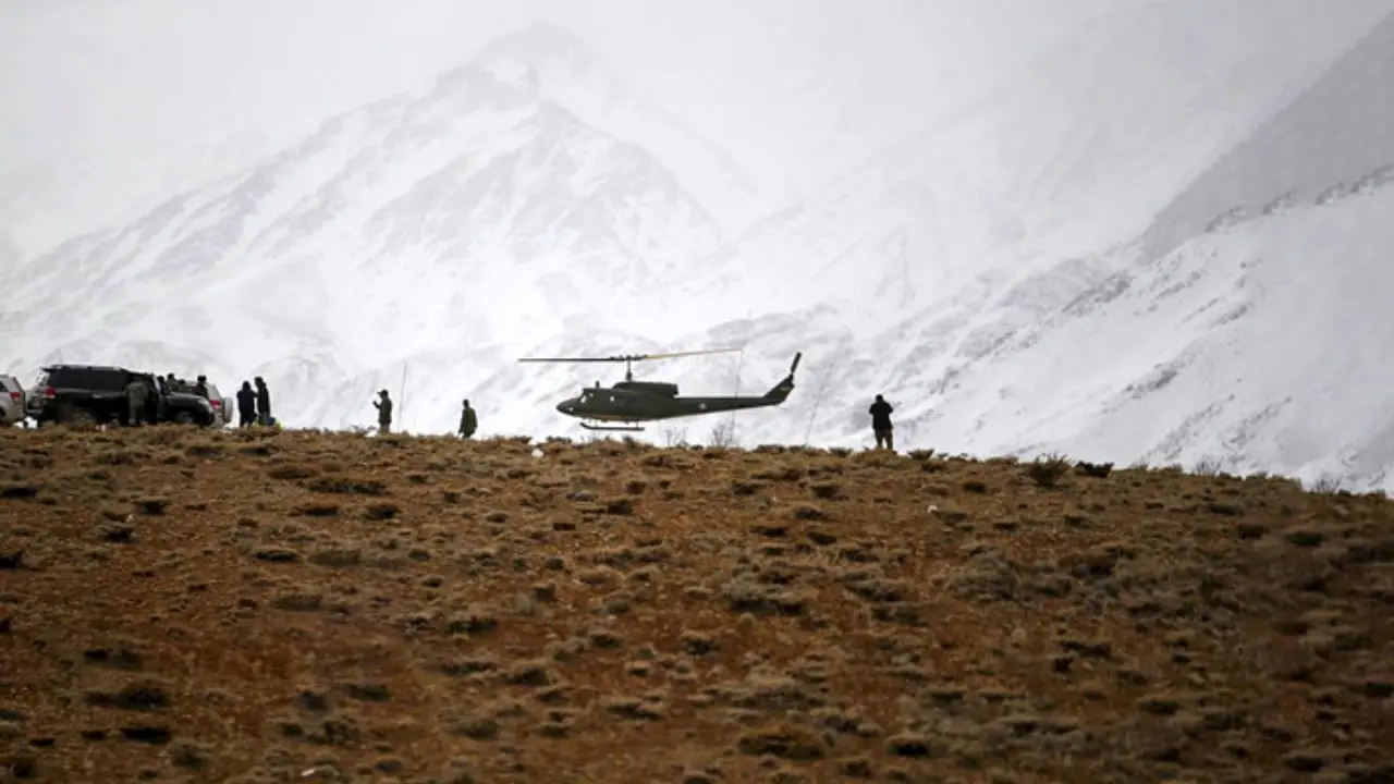 سقوط هواپیمای نظامی در کوه سبلان + ویدئو