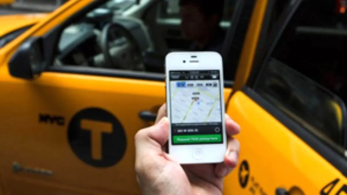 تاکسی‌های اینترنتی به‌جای سهمیه سوخت، پول می‌گیرند