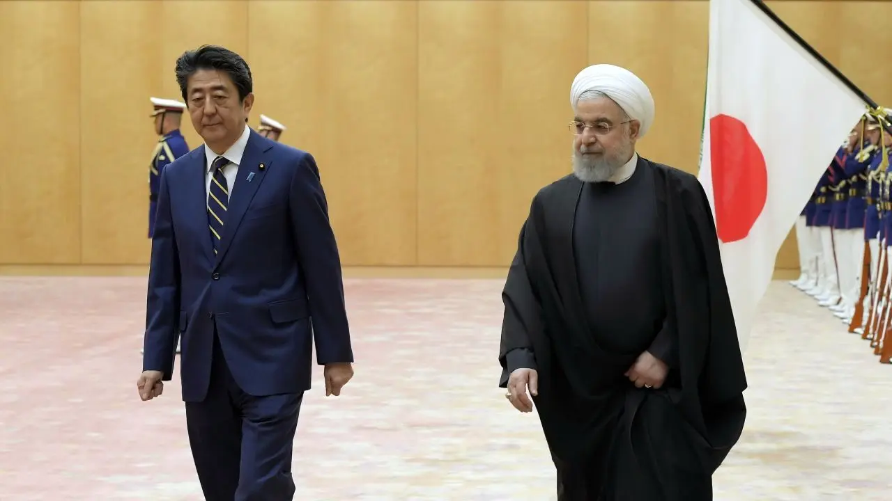 «ژاپن» هم ائتلاف با آمریکا را می‌خواهد، هم امکان خرید نفت ایران را/ شینزو آبه چگونه این معما را حل می‌کند؟