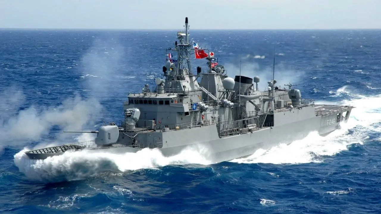 «ترکیه» کشتی‌های جنگی خود را عازم الجزایر کرد