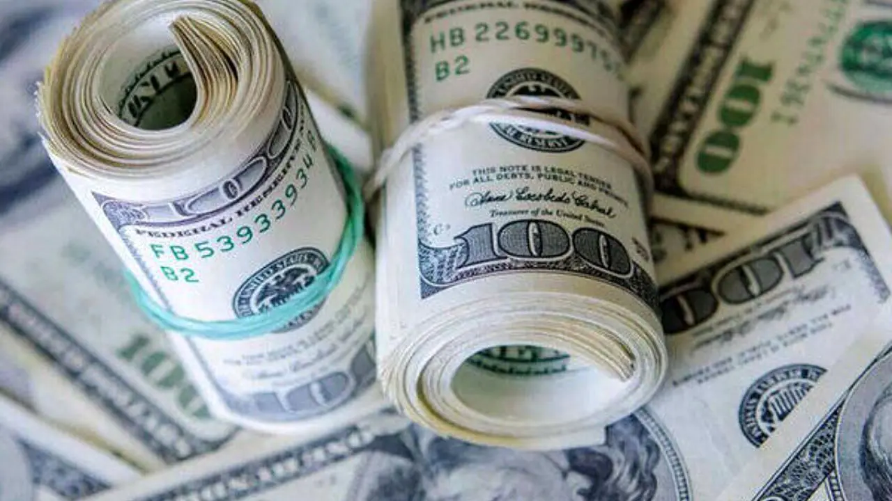 اعلام قیمت انواع ارز در صرافی‌های بانکی/دلار به 13330 تومان رسید