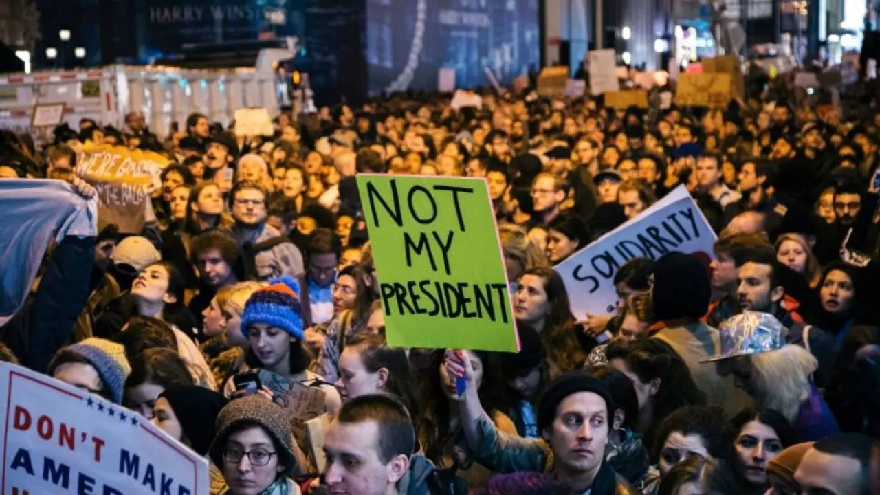 تظاهرات در ایالت ماساچوست در انتقاد از دستور ترامپ برای ترور سردار سلیمانی