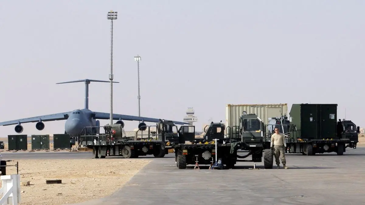 المیادین: آمریکایی‌ها در حال انتقال تلفات پایگاه «عین الاسد» هستند