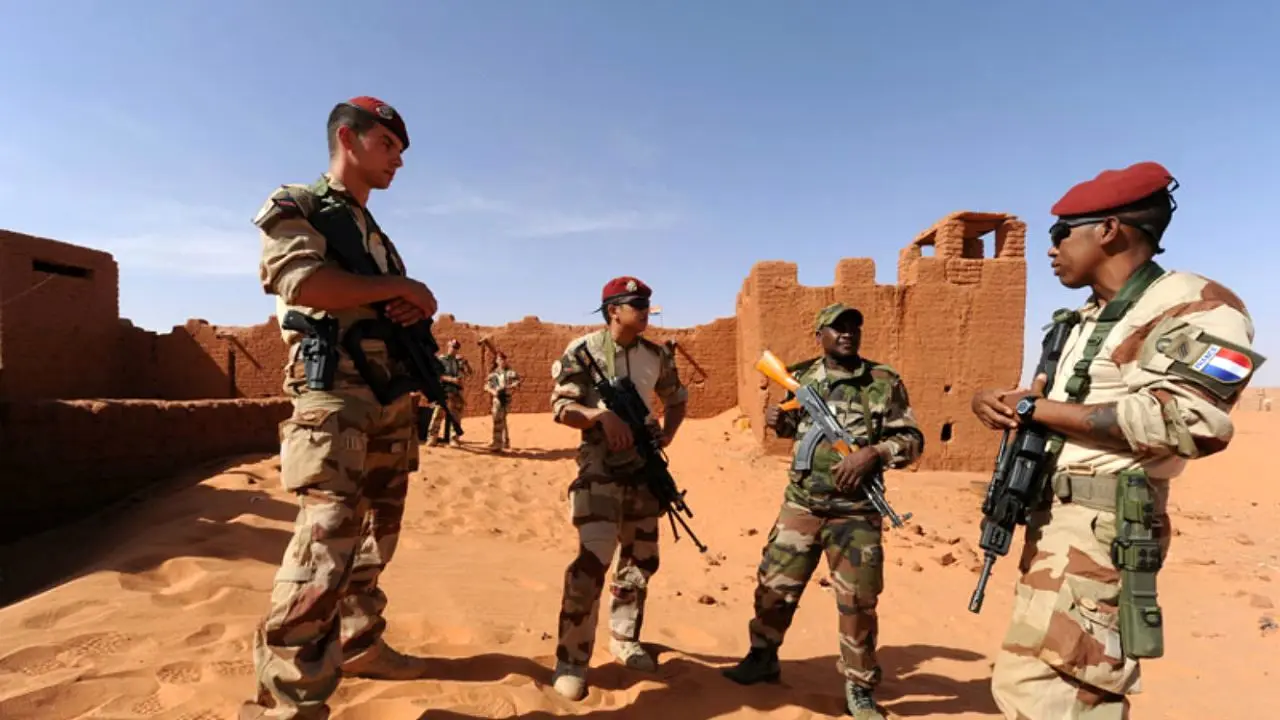 نیروهای نظامی فرانسه از «عراق» خارج نمی‌شوند