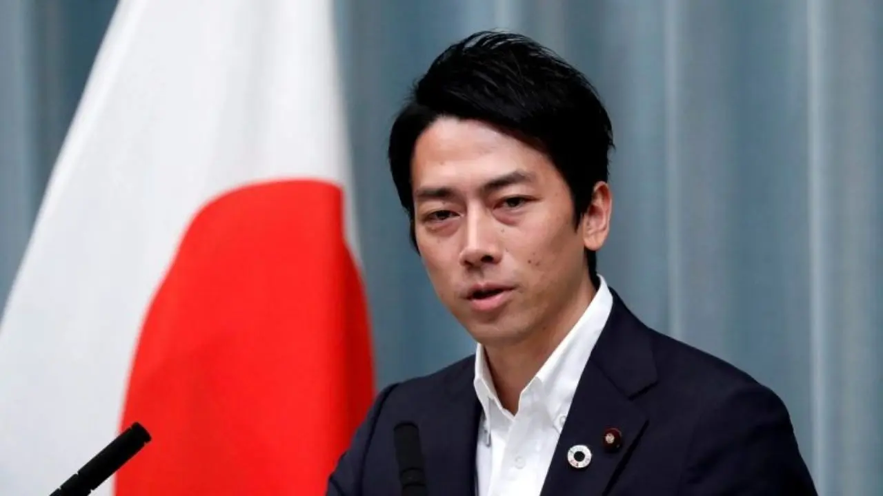 وزیر ژاپنی به مرخصی زایمان رفت
