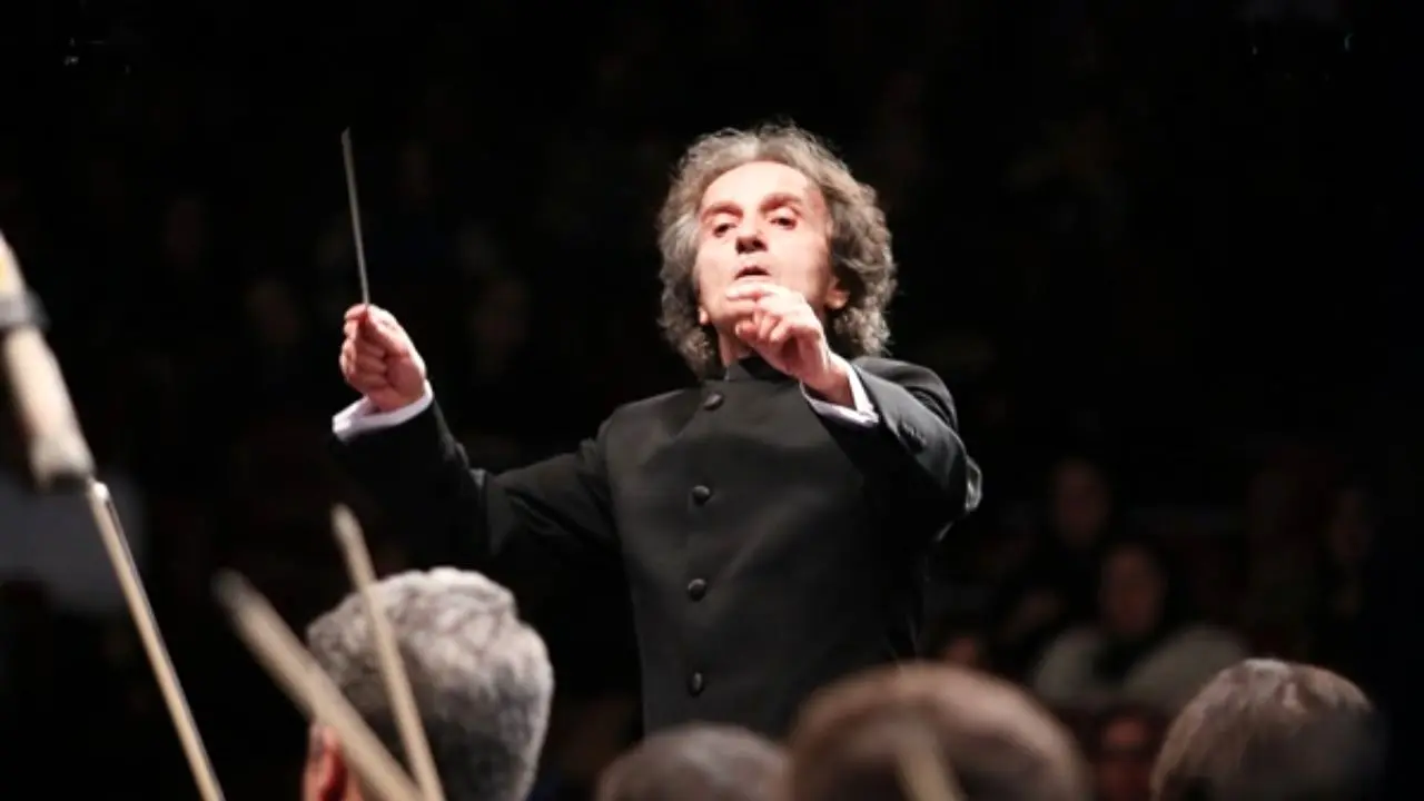 رهبر تازه‌ترین اجرای ارکستر سمفونیک تهران تغییر کرد
