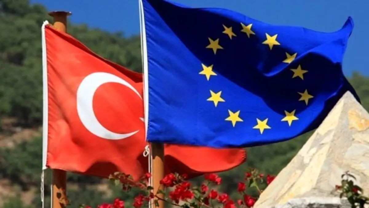 اروپا کاهش کمک‌های مالی به ترکیه را تکذیب کرد