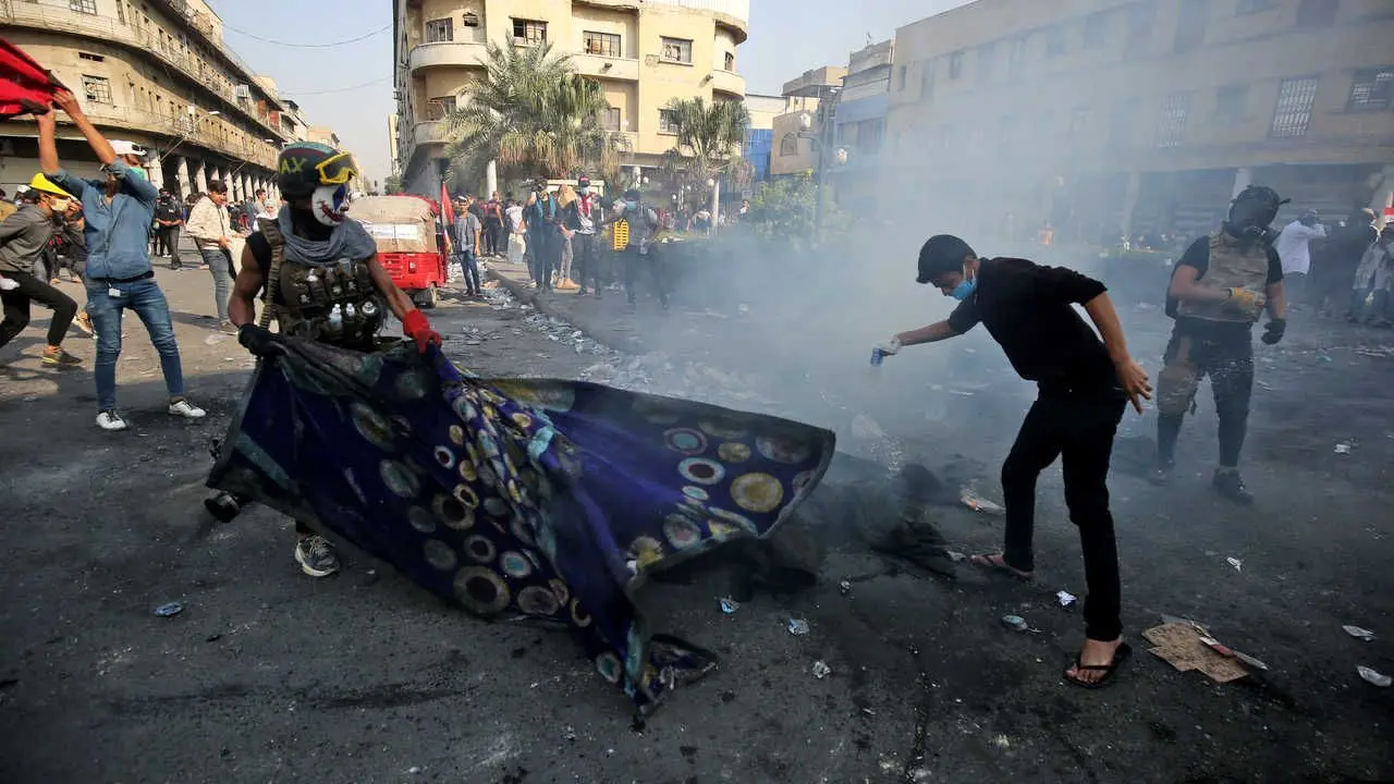 سربازان ارتش عراق به ضرب گلوله افراد ناشناس مجروح شدند