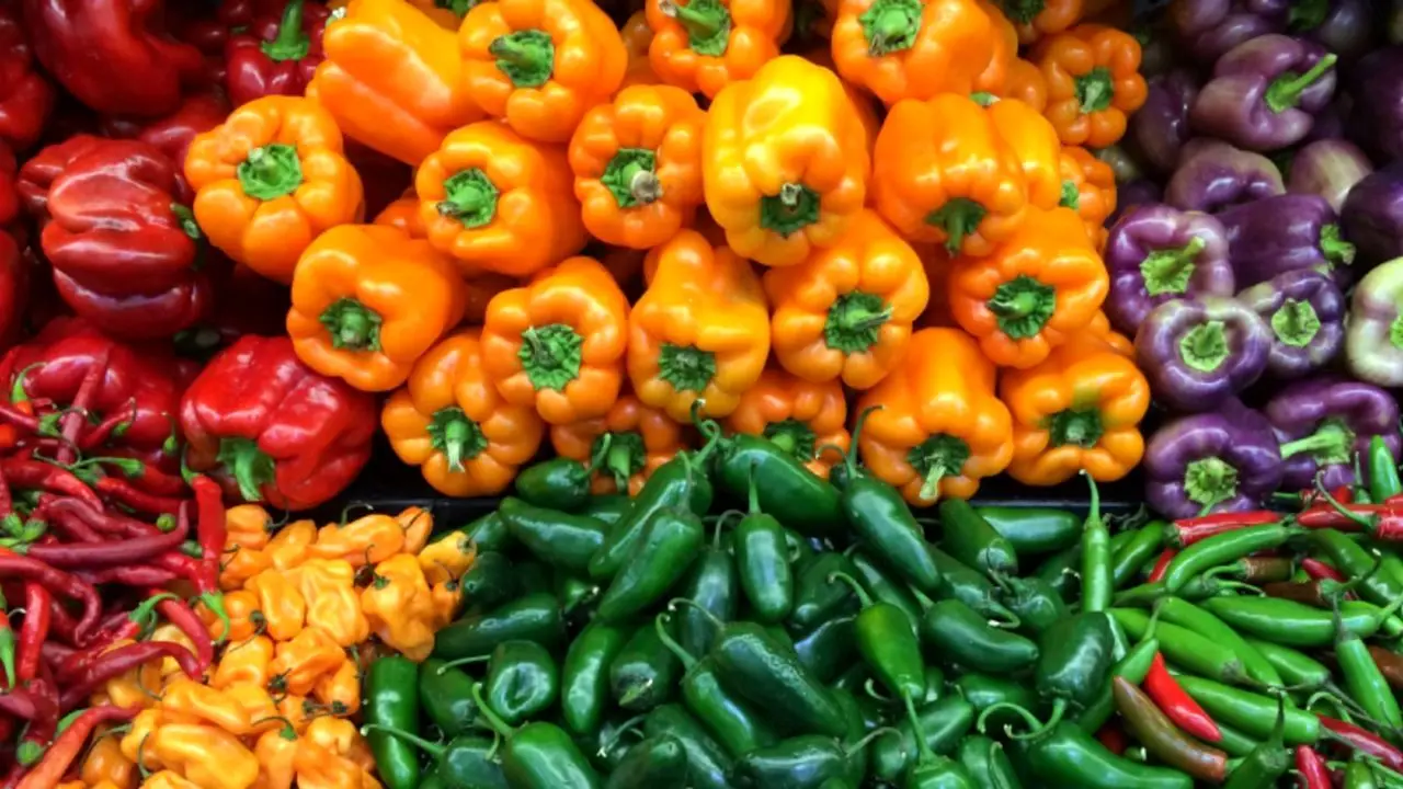آیا مصرف میوه و سبزیجات به درمان سرطان پروستات کمک می‌کند؟