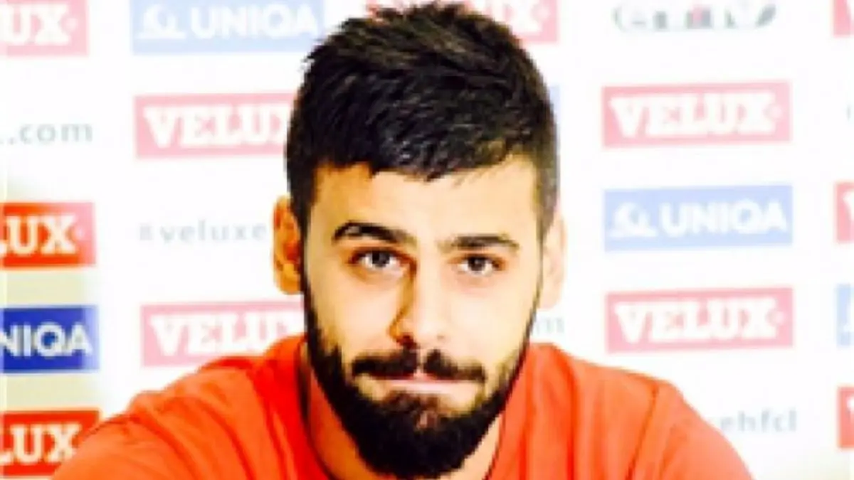 الله کرم استکی از تیم ملی هندبال ایران خداحافظی کرد