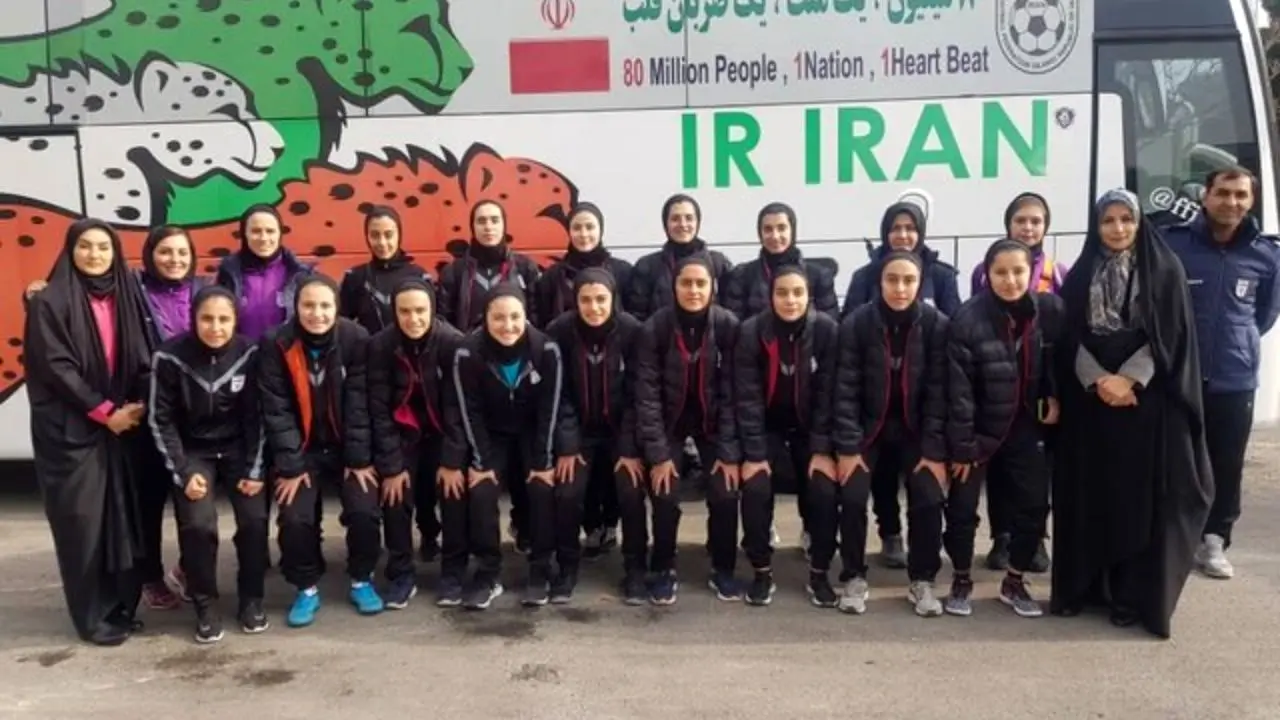 جشنواره گل دختران فوتسال ایران در تورنمنت کافا