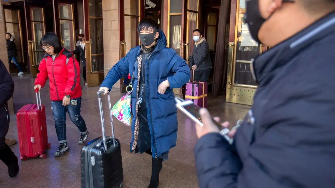 دولت چین تورهای گروهی به خارج را تعلیق می‌کند