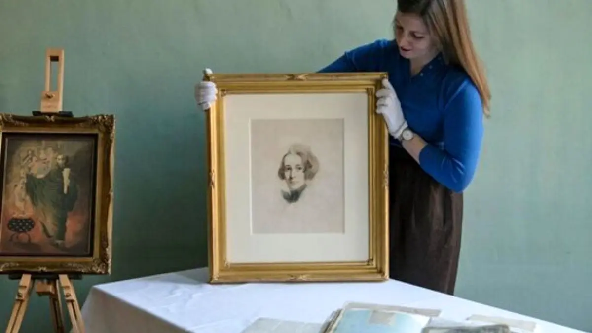 مجموعه‌ای از متعلقات و نامه‌های چارلز دیکنز پس از 150 سال به موزه رسید