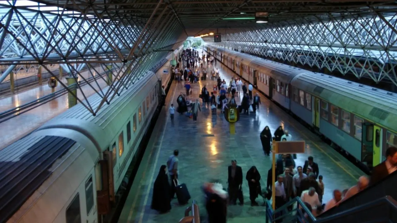 تکمیل ظرفیت اینترنتی قطار‌های نوروز در مسیر‌های پرتقاضا