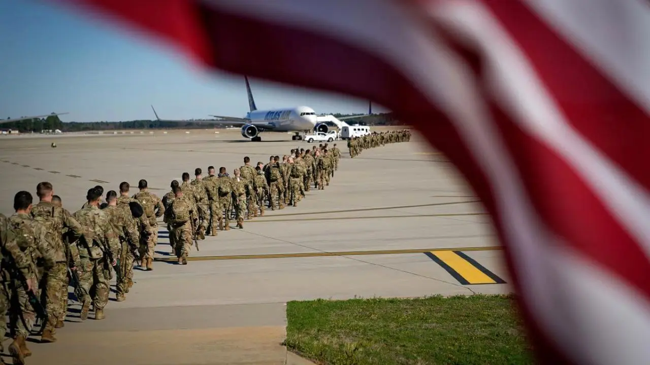 نیروهای آمریکایی عملیات خروج از 15 پایگاه نظامی در عراق را کلید زده‌اند