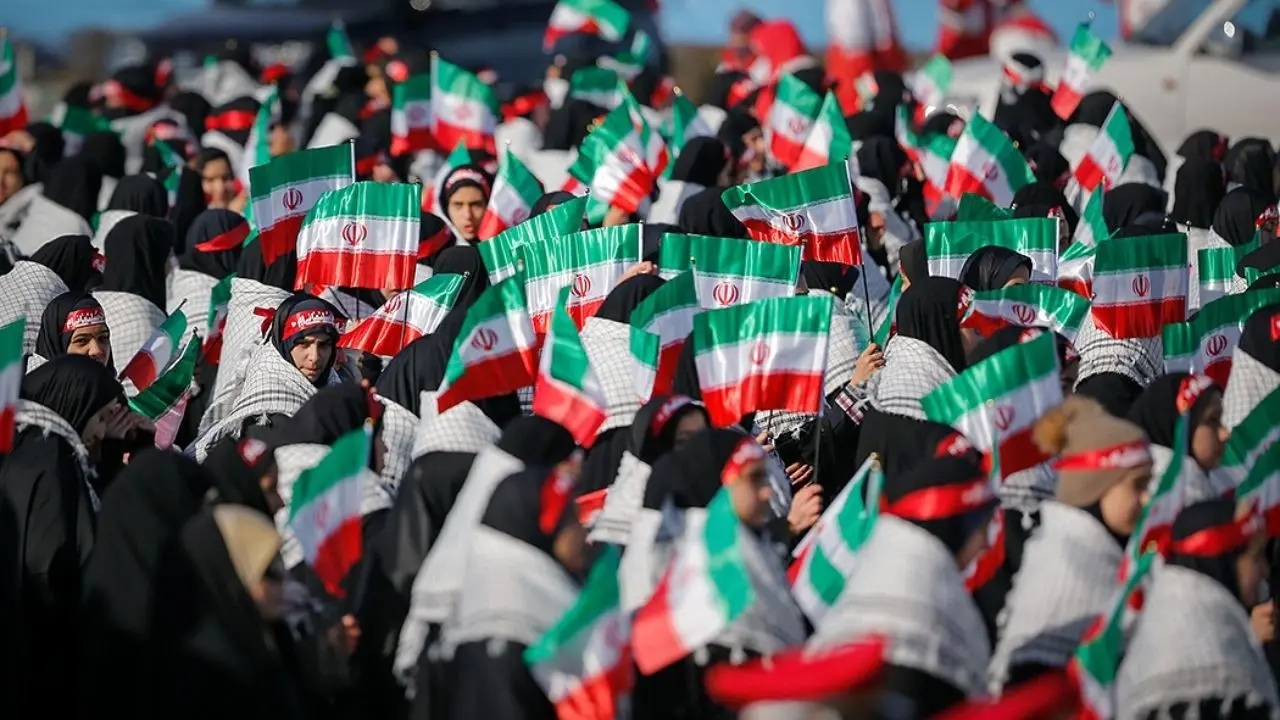 المیادین: حضور مردم در راهپیمایی 22 بهمن چشمگیر است