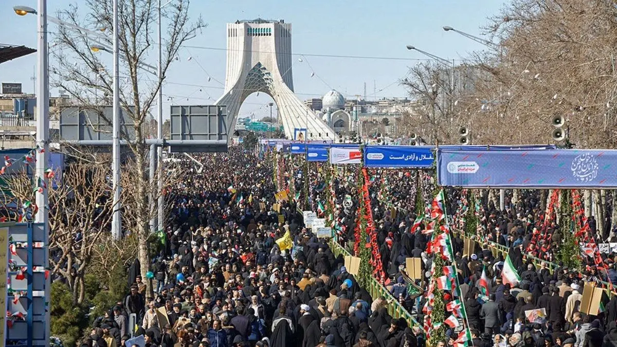 المنار: راهپیمایی‌های میلیونی شهرهای مختلف ایران را فراگرفت