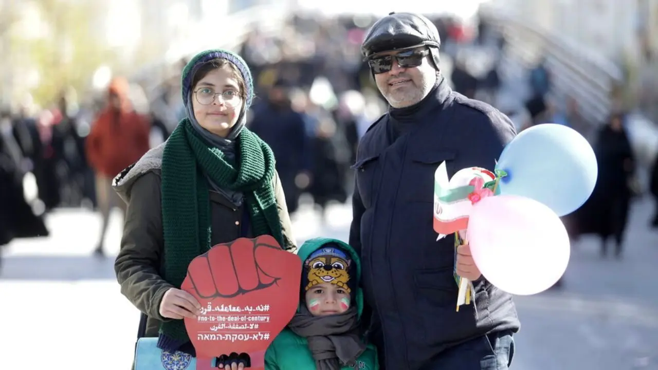 آسوشیتدپرس: ایرانی‌ها سالگرد انقلاب اسلامی 1979 را گرامی داشتند