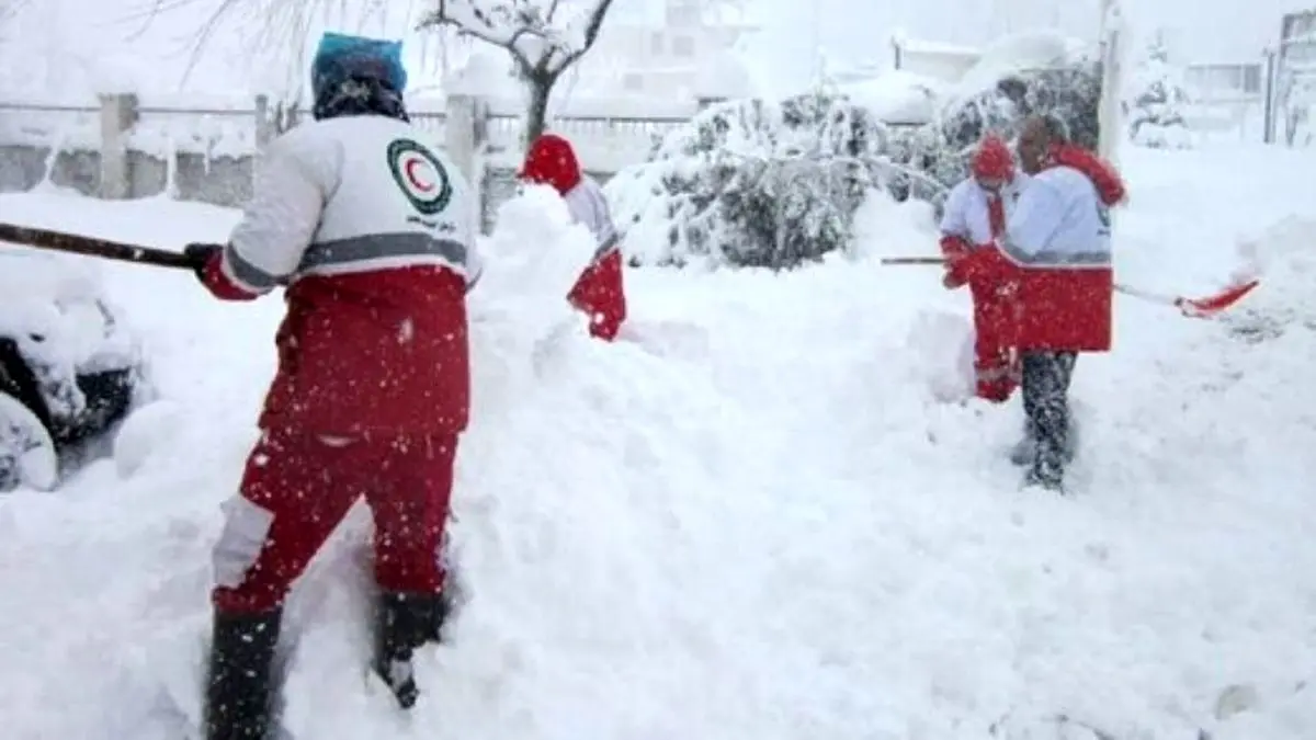 دستور رییس جمهور به 4 وزیر برای رسیدگی به مردم گیلان بعد از بارش شدید برف