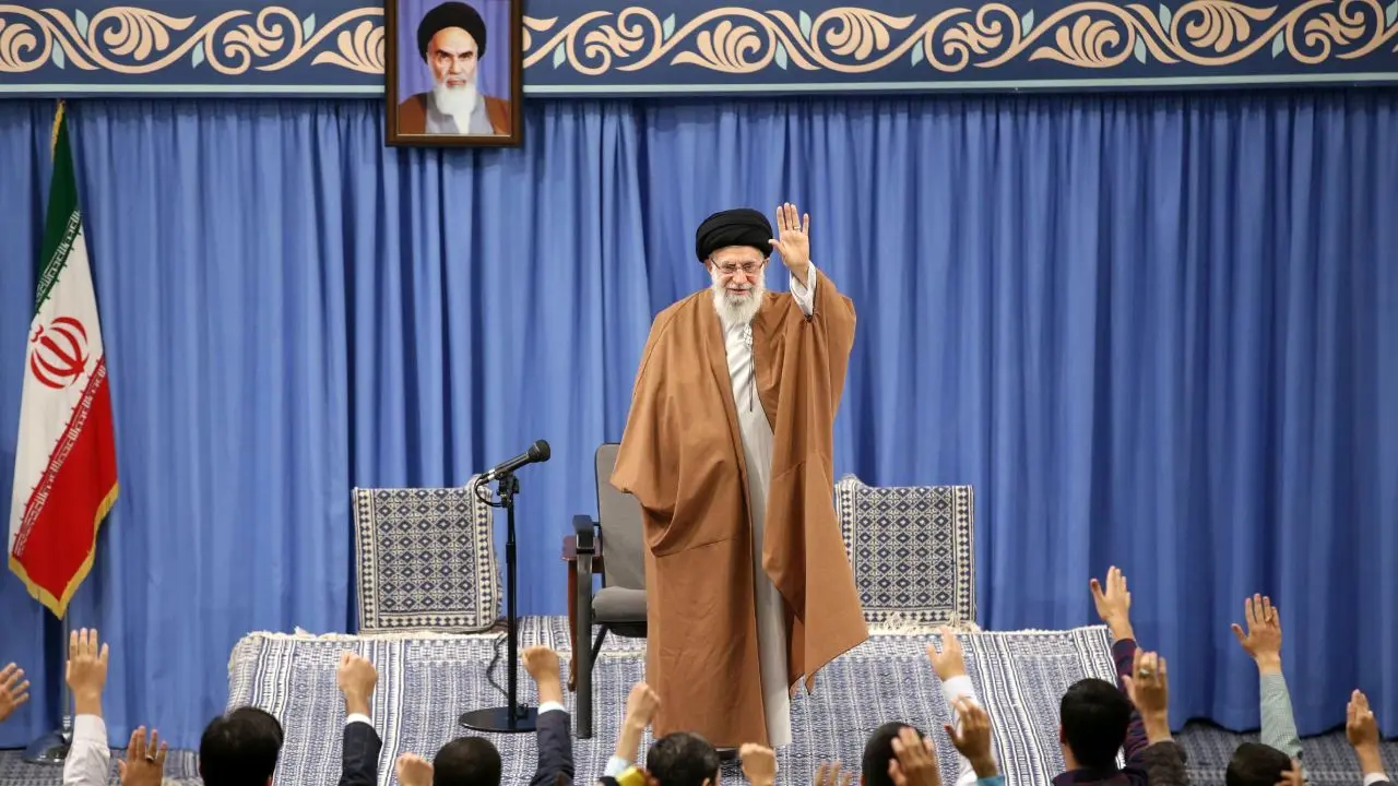 هزاران نفر از مداحان و ذاکران اهل‌بیت با رهبر انقلاب اسلامی دیدار می‌کنند