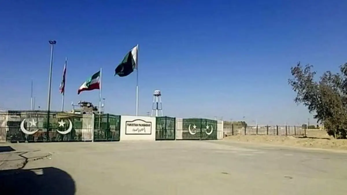 پاکستان برای جلوگیری از شیوع کرونا گذرگاه مرزی «تفتان» با ایران را بست