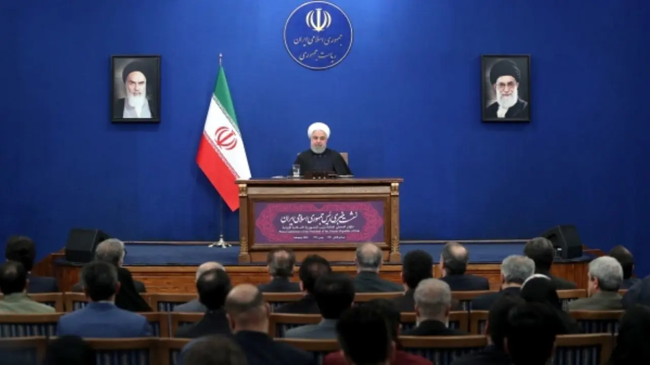 من به ملتم خیانت نمی‌کنم/ آمار واقعی کشته‌شدگان آبان‌ماه در اختیار پزشکی قانونی است آنها می‌توانند اعلام کنند/ من وظیفه و مسئولیت اجرای قانون اساسی را بر عهده دارم/ اگر از نقد ناراحت می‌شوید تا همین را هم تعطیل کنیم/ وقتی صحبت‌ها را در سخنرانی عمومی مطرح 