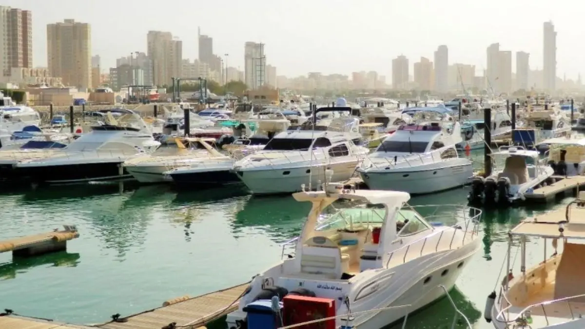 کویت از پذیرش کشتی‌های چند کشور به جز نفتکش‌ها خودداری می‌کند