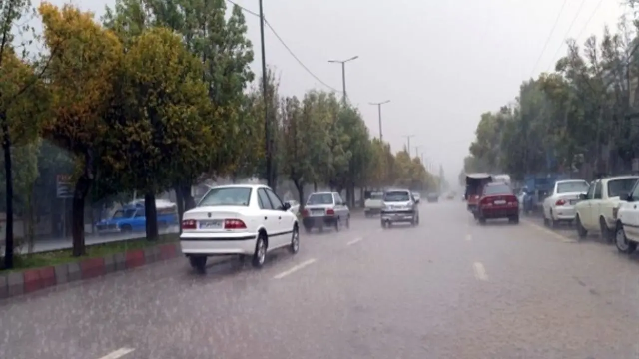 بارش برف و باران در محور کندوان و 7 استان کشور/ محدودیت تردد تریلر در چند جاده