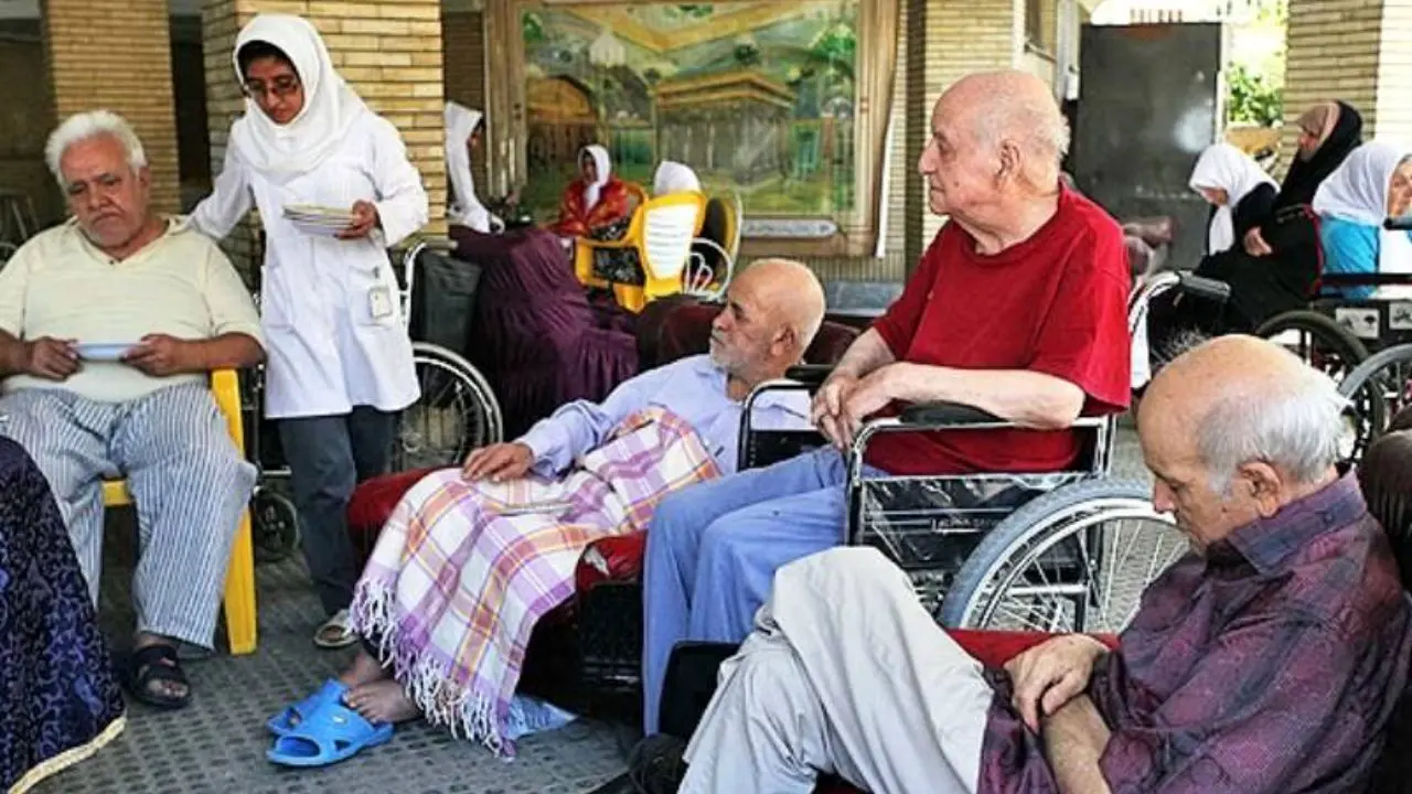 ملاقات با ساکنان خانه سالمندان ممنوع شد