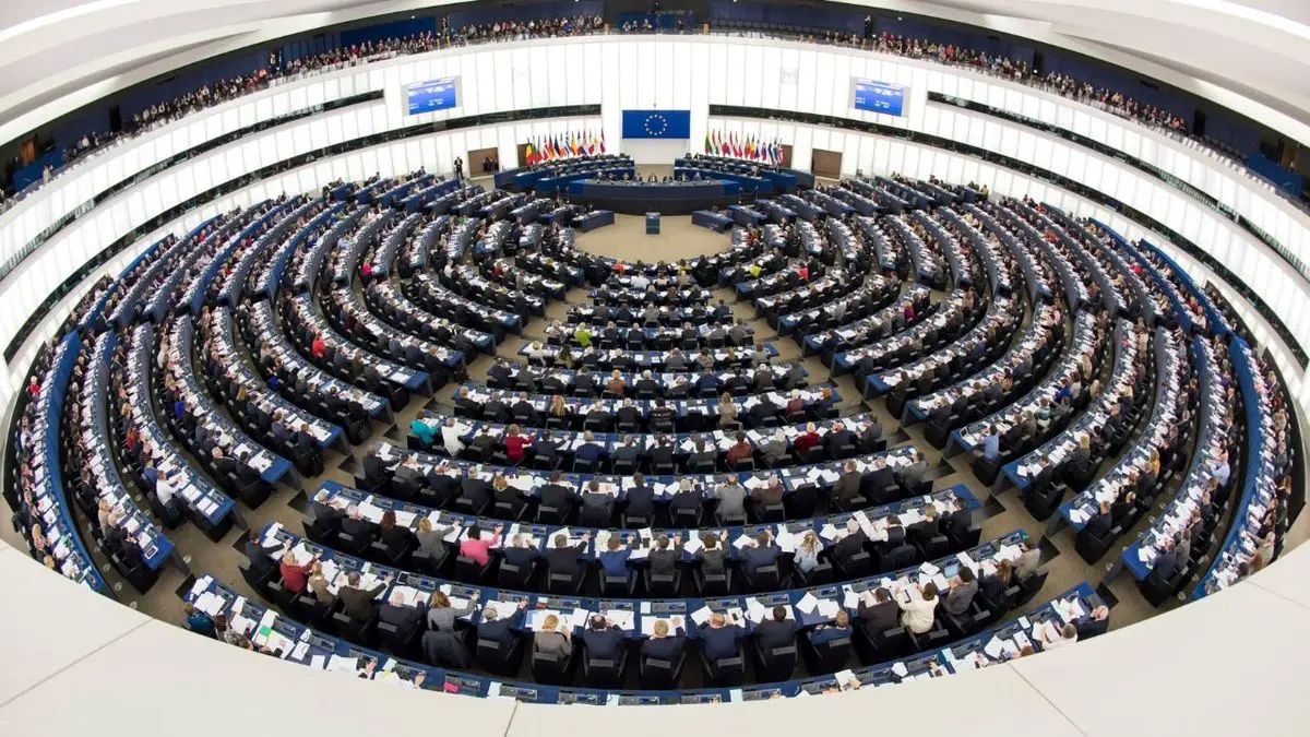 تغییر مقر پارلمان اروپا به خاطر کرونا/ نماینده فرانسوی در «ICU» بستری شد