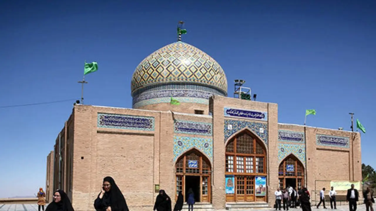 تجمعات مذهبی و مراسم تحویل سال در بقاع متبرکه لغو شد