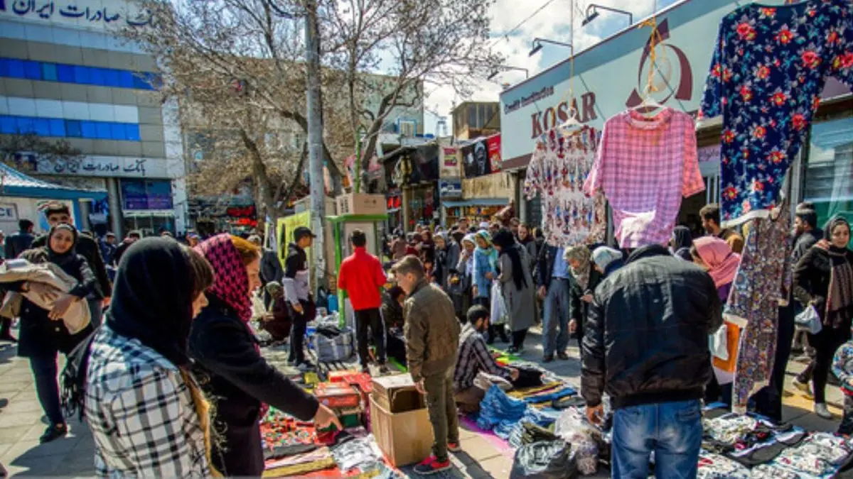 فعالیت روزبازارها و بساط‌گستران از امروز در همدان ممنوع است