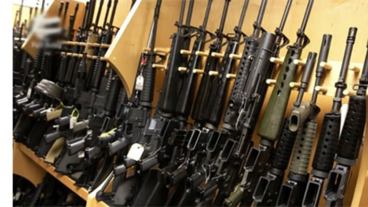 شیوع کرونا موجب افزایش فروش تسلیحات در آمریکا شد