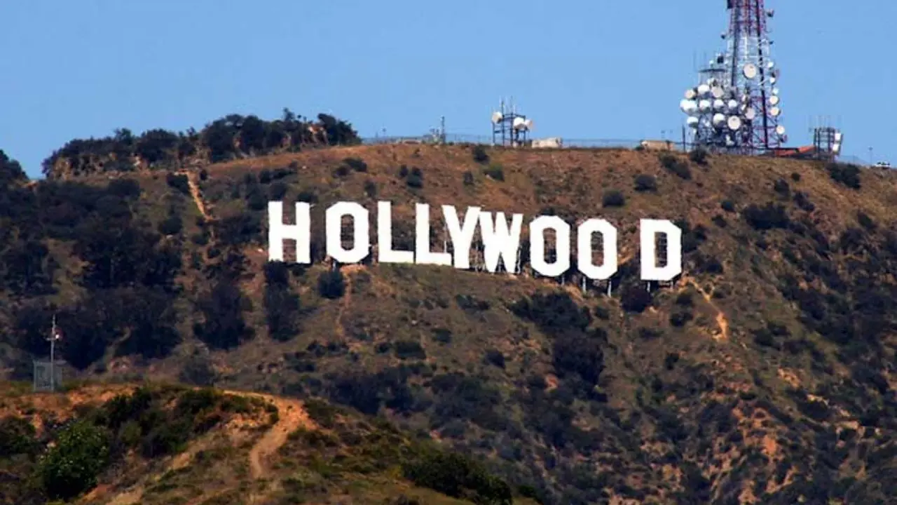 ضربه ویروس کرونا به هالیوود/ آیا صنعت فیلمسازی در دوران پسا کرونایی برای همیشه تغییر می‌کند؟