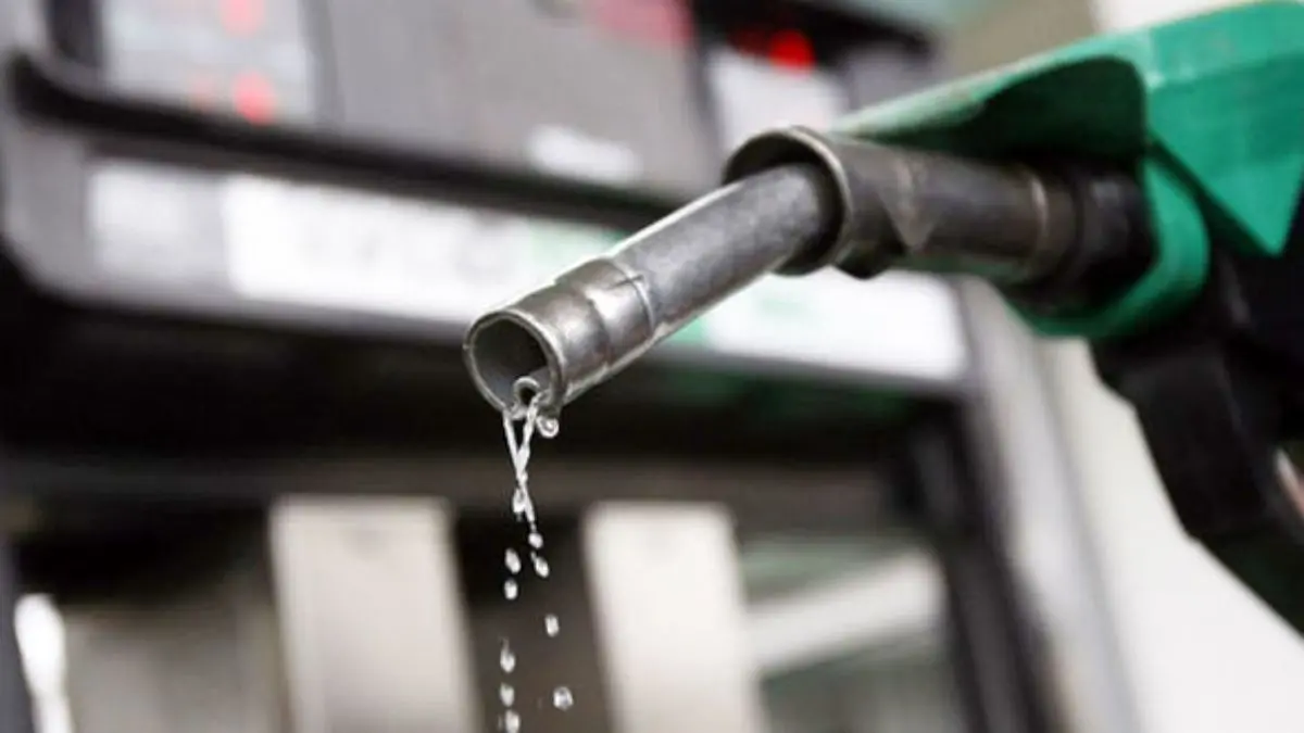 قیمت بنزین آمریکا به زیر 2 دلار برای هر گالن سقوط کرد