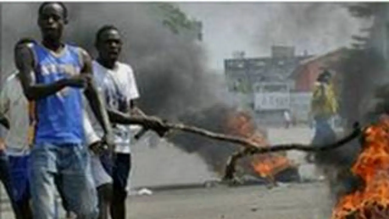 مردم ساحل عاج به آزمایشگاه تشخیص کرونا حمله کردند