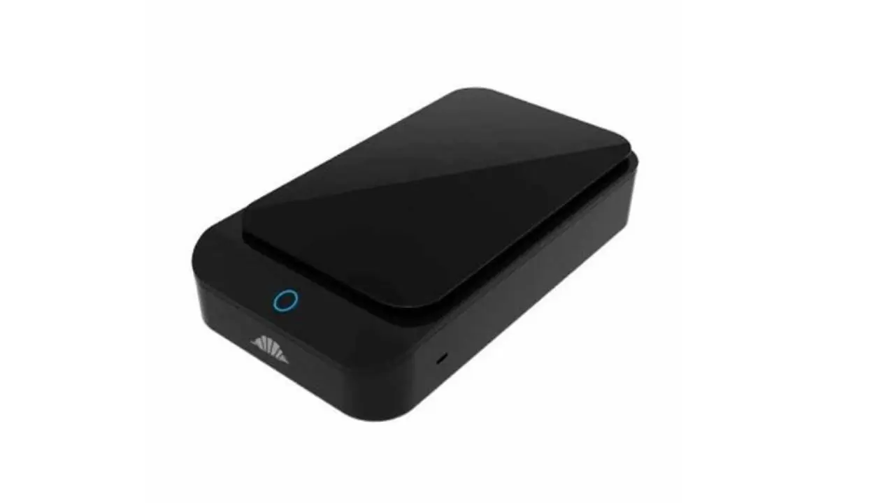 دستگاه ارزان‌قیمت ضدعفونی‌کننده گوشی عرضه شد + تصاویر