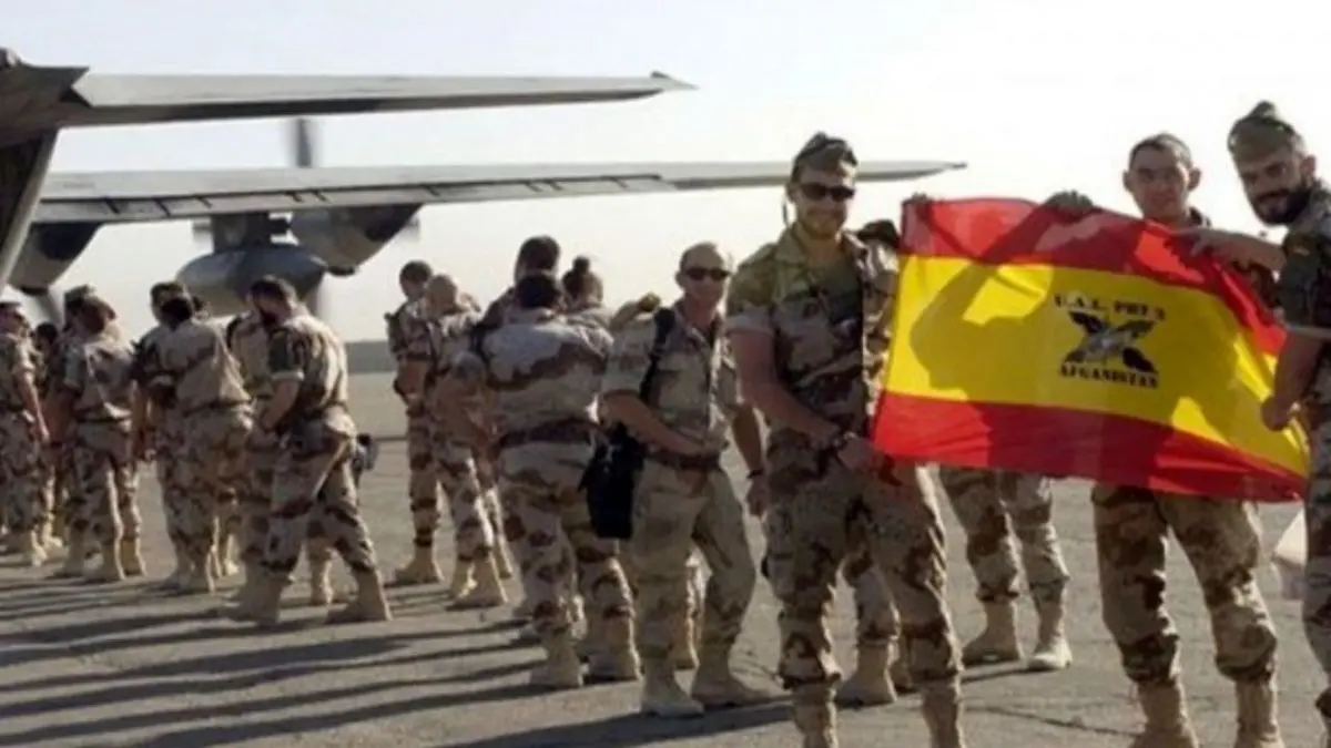 خروج 300 سرباز اسپانیایی از عراق