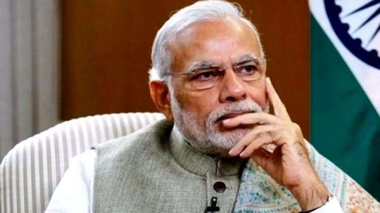 30 درصد از حقوق سیاستمداران ارشد هند برای کمک به مقابله با کرونا کم خواهد شد