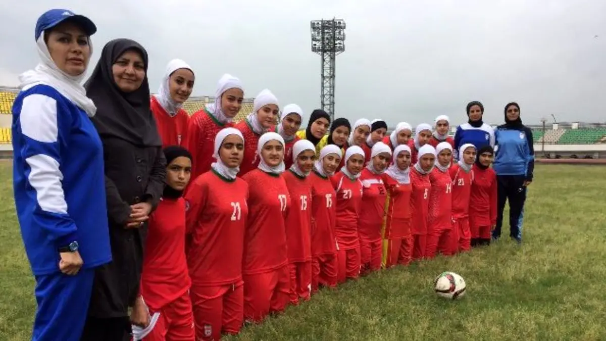 تنها کاپ قهرمانی فوتبال زنان ایران را بدست آوردیم