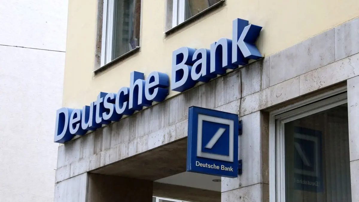 بانک‌های آلمانی چه خدماتی به مشتریان خود ارائه می‌دهند؟