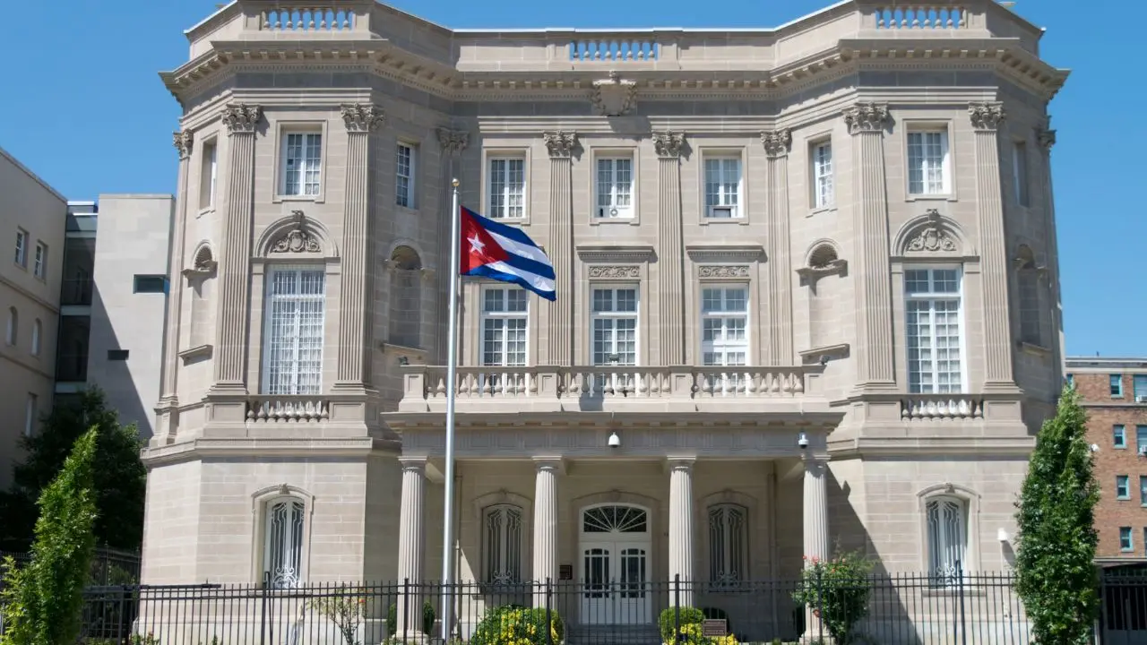 تیراندازی به سفارت کوبا در واشنگتن