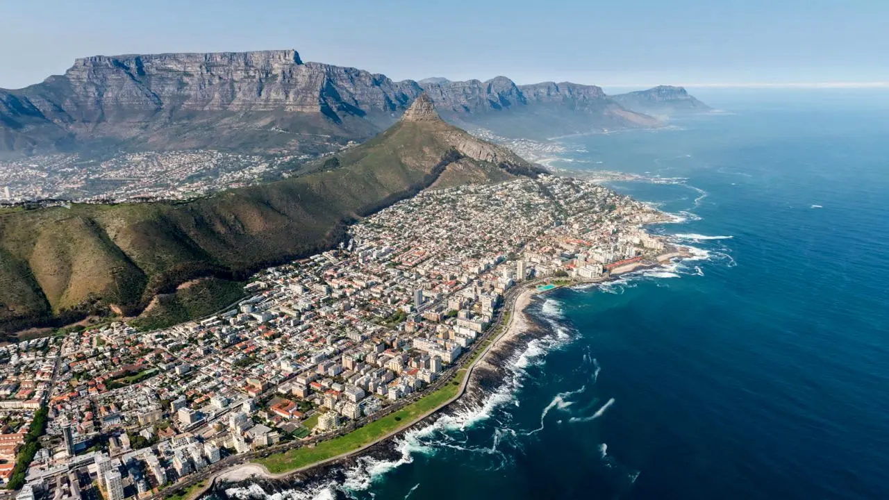 دور دنیا| 10 اشتباه رایج جغرافیایی را بشناسید/ پایتخت آفریقای جنوبی کیپ‌تاون نیست و ایسلند از یخ پوشیده نشده است