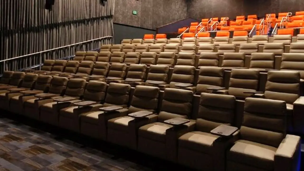 بازگشایی سینماهای چک و نروژ با شرایط خاص