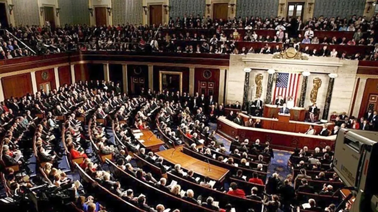 تصویب طرح نیم تریلیون دلاری برای جبران خسارات کووید 19 در کنگره آمریکا