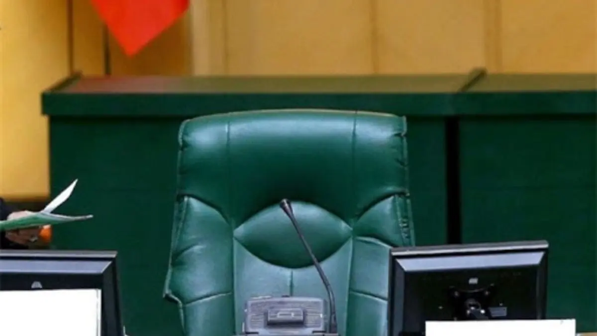 موتلفه با وزرای احمدی‌نژاد بر سر کرسی ریاست مجلس ائتلاف کرد