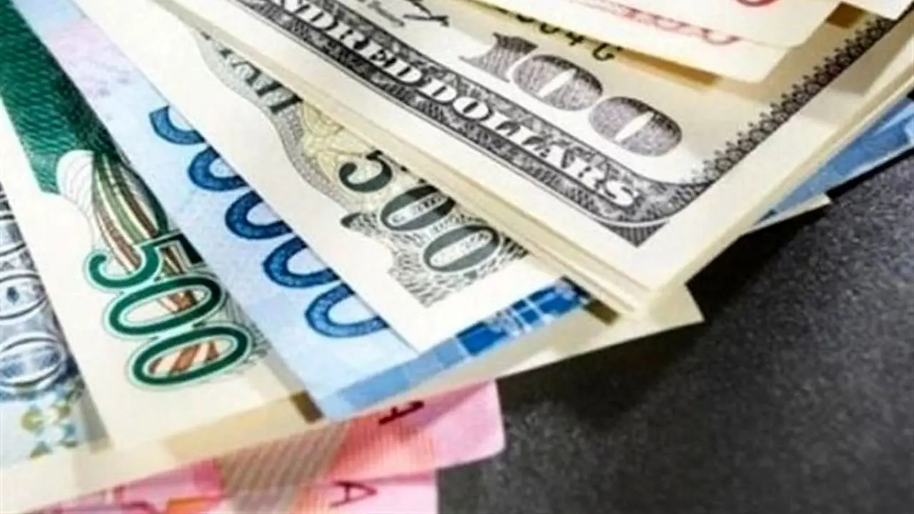 نرخ دلار و یورو در صرافی بانک‌ها اعلام شد