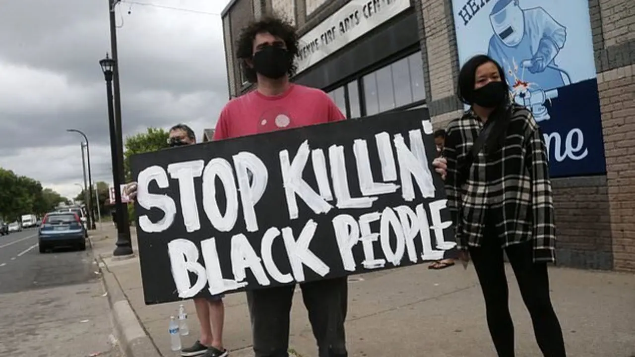 اعتراض به قتل یک سیاهپوست در مینیاپولیس